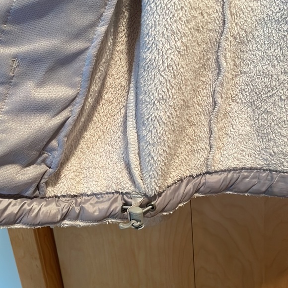 North Face Zip Up Fleece - Picture 5 of 5